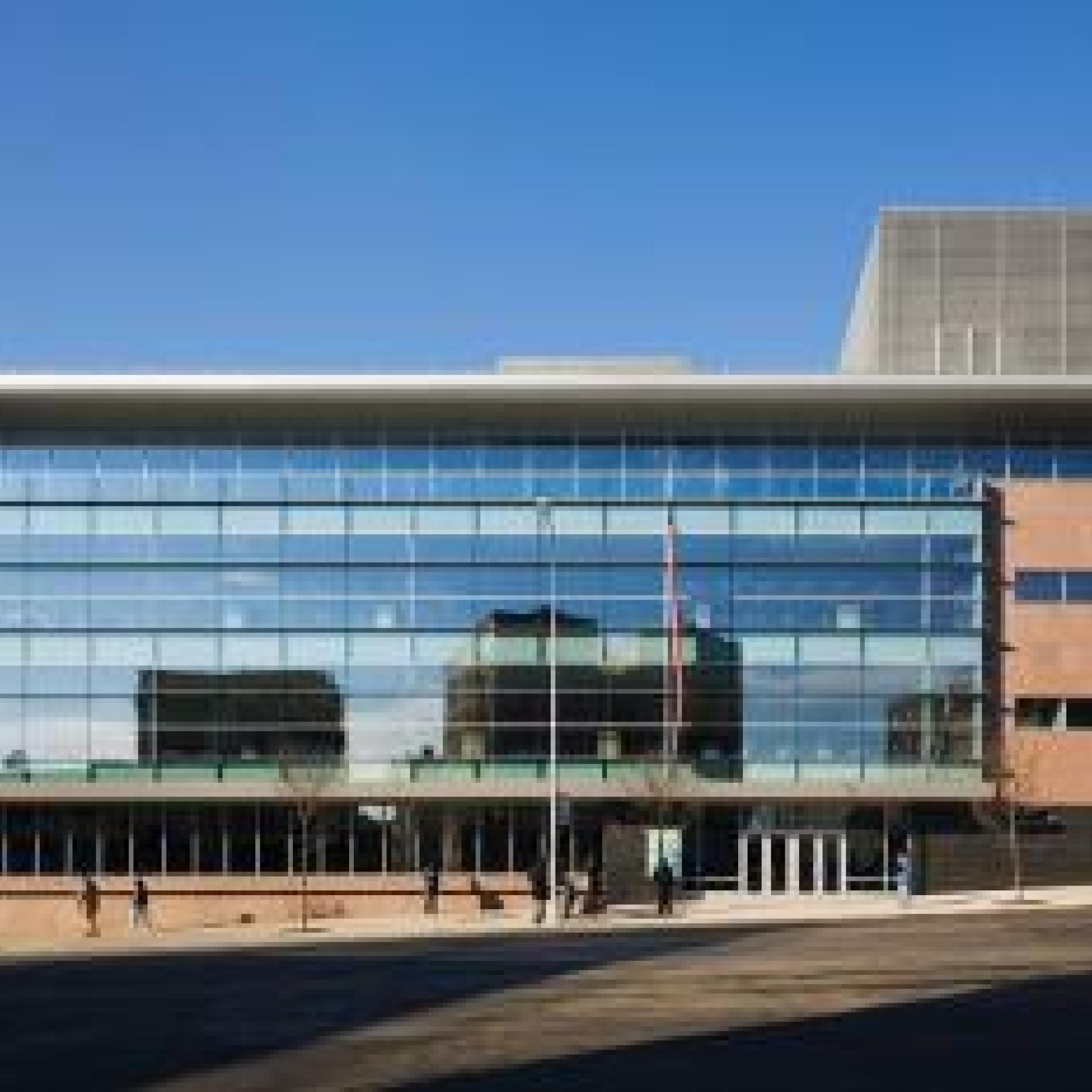 Bronx Library Center - NYPL - Library Homepage - Monroe University ...